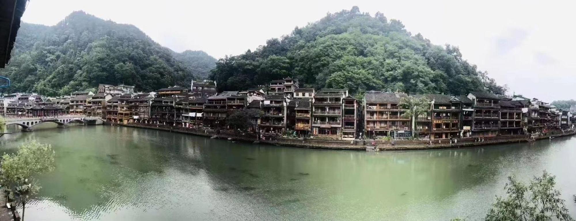 Fenghuang Ancient Town Lazy Cat Riverside Inn Екстериор снимка
